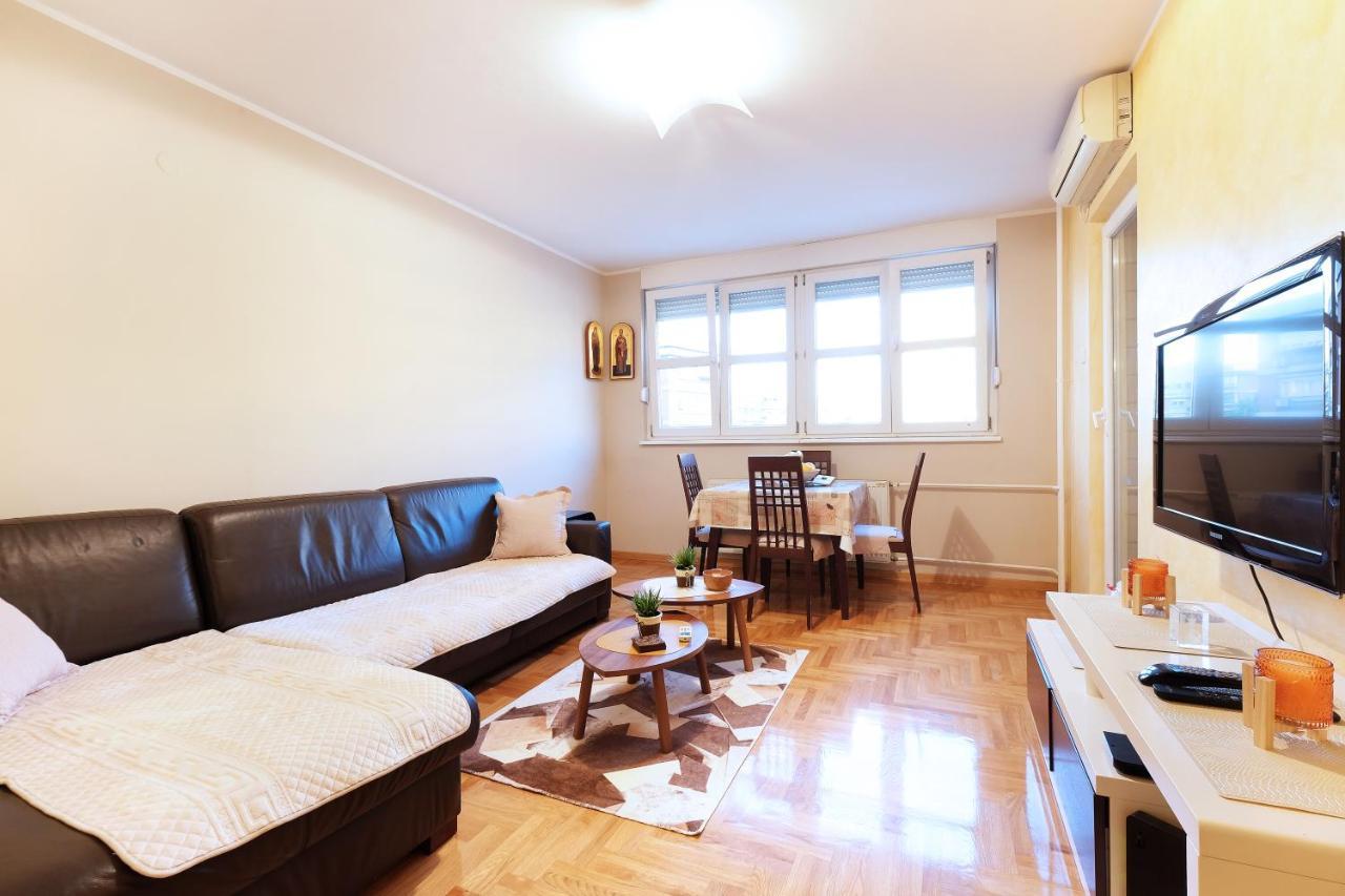 Sky City View Apartment & Big Terrace 베오그라드 외부 사진