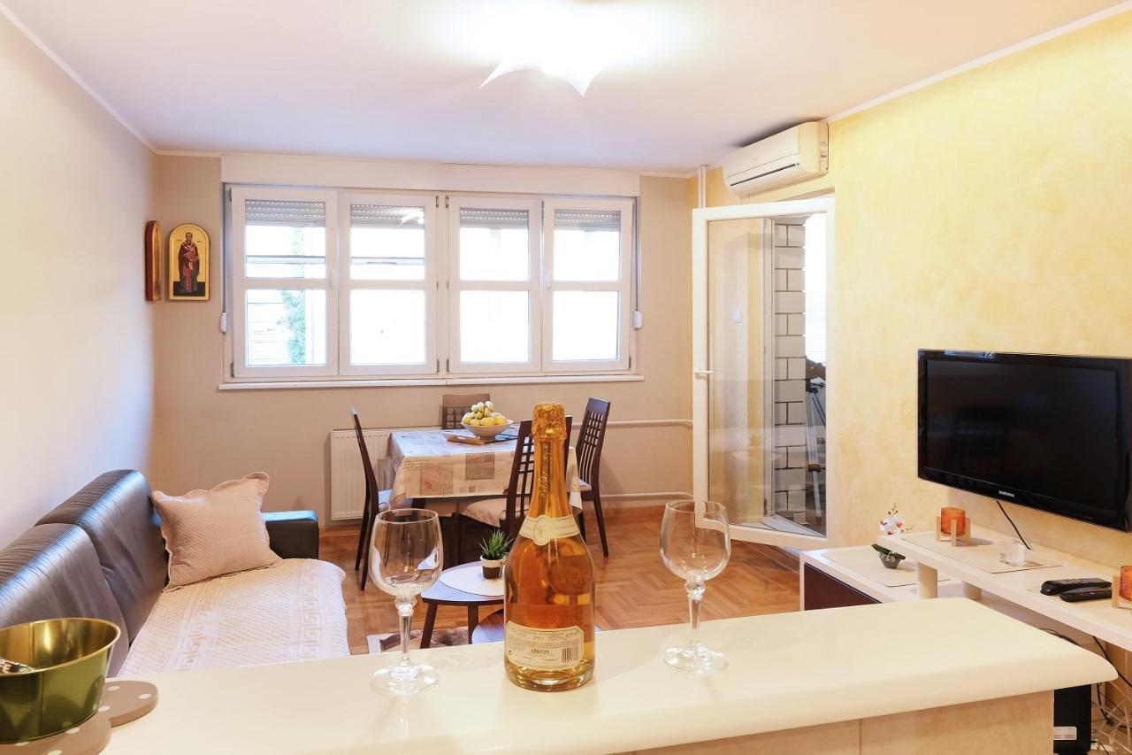 Sky City View Apartment & Big Terrace 베오그라드 외부 사진